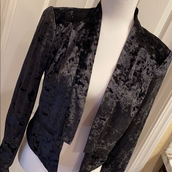 New Black Velvet Blazer Size M - Picture 5 of 7